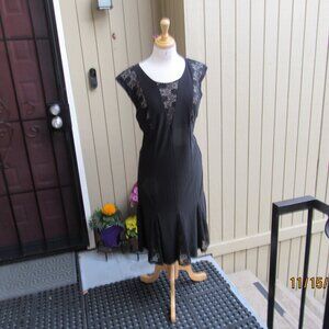 #472  NEW WOMAN'S BLACK EVENING DRESS BY R&M RICHARDS (SIZE 16W)